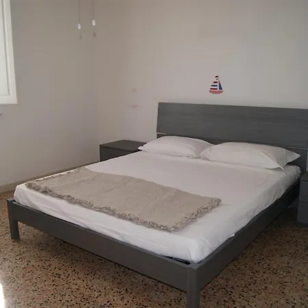 Castiglioncello Blue Nest *