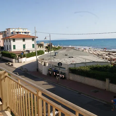 Castiglioncello Blue Nest Apartment *