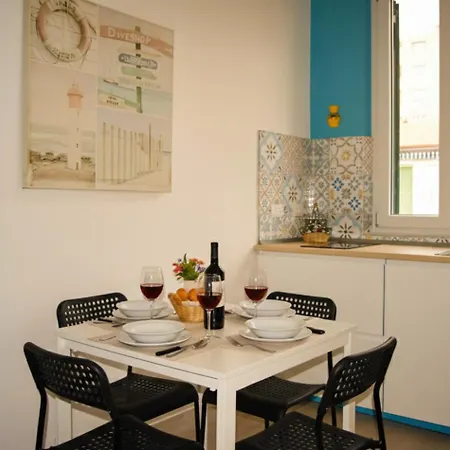 Castiglioncello Blue Nest 公寓 *